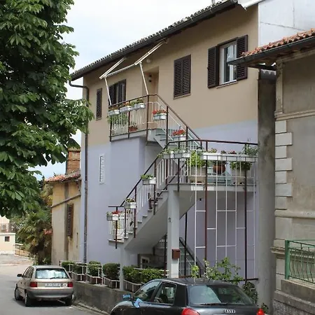 بيت ضيافة Double 7767a